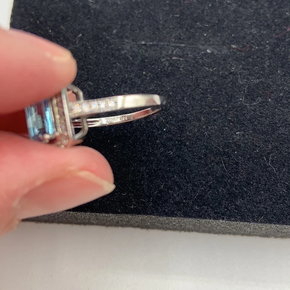 Sterling Silver Emerald Style Blue Faux‎ Diamond Ring Size 9 New with Box!